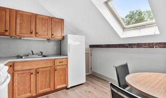 400 South St, Bennington, VT 05201