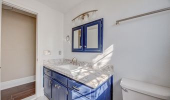 126 Windsor Ave, Chickasha, OK 73018