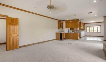 15011 S Guegnon St, Abbeville, LA 70510