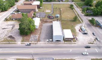 109 E Main St, Andrews, SC 29510