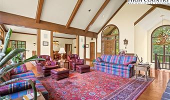 1158 Equestrian Dr, Banner Elk, NC 28604