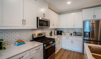 328 Satsuma Trl, Fallbrook, CA 92028