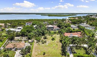 761 S BARFIELD Dr, Marco Island, FL 34145