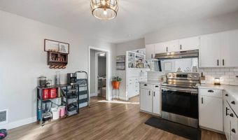 203 Tyler St, American Falls, ID 83211