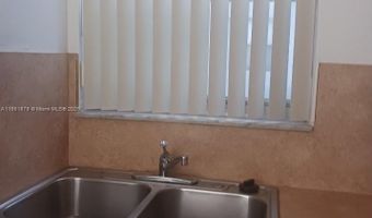 8821 W Flagler St 306, Miami, FL 33174