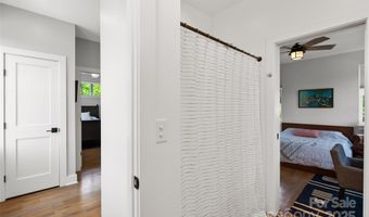 127 Alma Ln, Asheville, NC 28806