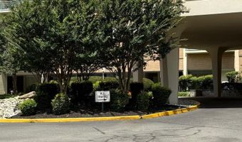501 SLATERS Ln #805, Alexandria, VA 22314