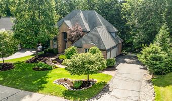 1544 Newport Creek Dr, Ann Arbor, MI 48103