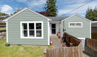 1858 5TH St, Astoria, OR 97103