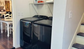 24 Merrimac St, Bangor, ME 04401