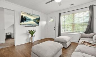 545 Elmwood Rd NW, Atlanta, GA 30318