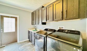 2809 County Road 3110, De Kalb, TX 75559