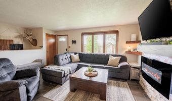 1127 5th St E, Altoona, WI 54720
