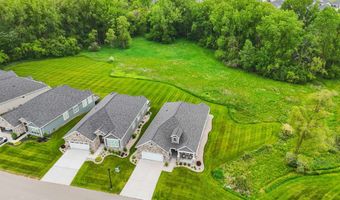 5660 N OSPREY Dr, Appleton, WI 54913