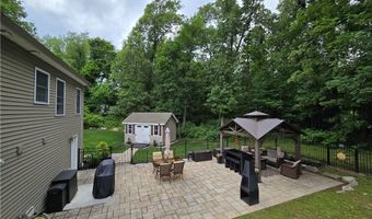 163 Morgan Ave, Johnston, RI 02919