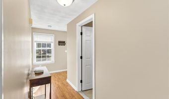 106 Canning St, Cumberland, RI 02864