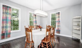 127 Putnam Park Rd, Bethel, CT 06801