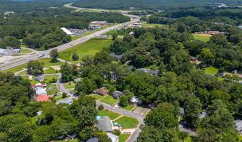 428 PINE Ln, Anniston, AL 36206
