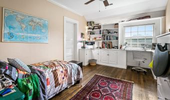 610 SOMERSET Rd 302, Baltimore, MD 21210