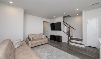 29 Athens Way, Aberdeen, NJ 07747