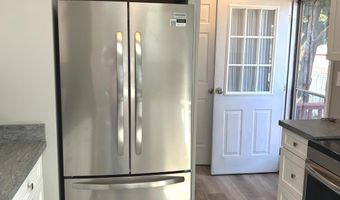 3 BAY VISTA Dr, Berlin, MD 21811