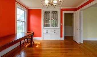 85 Church Dr, Cheshire, CT 06410