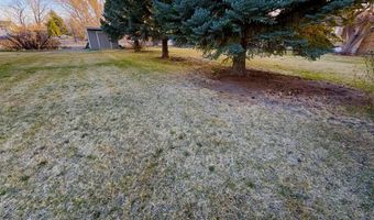 30 N Division St, Cowley, WY 82420