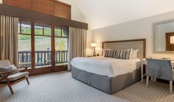 100 Bachelor Ridge Rd 3704, Avon, CO 81620