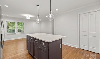 3207 Edsel Pl, Charlotte, NC 28205