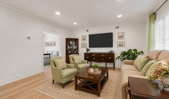 40 Icemeadow Ln, Aberdeen, NJ 07747