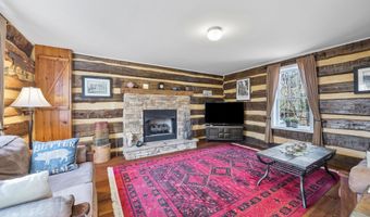 705 BEAUREGARD Dr, Basye, VA 22810