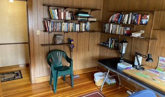 766 W Clark St, Berne, IN 46711