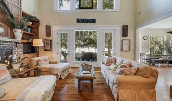 31 Anchorage Way, Beaufort, SC 29902