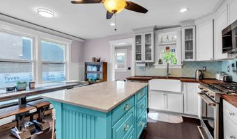 512 8th Ave, Belmar, NJ 07719