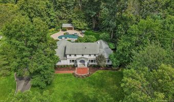 26 Bradrick Ln, Allendale, NJ 07401