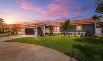 831 CHIPAWAY Dr, Apollo Beach, FL 33572