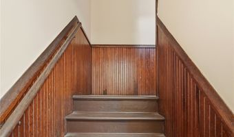 612 Rathbun St, Blackstone, MA 01504