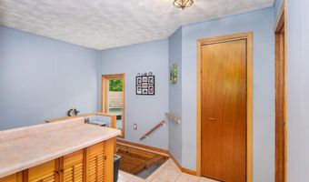 5084 Woodland Ave, Bagley, MN 55803