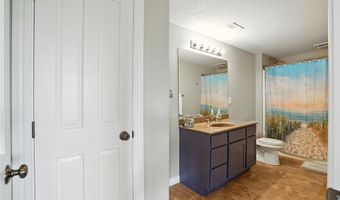 10359 NW 40th St, Polk City, IA 50226
