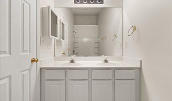 3263 Hidden Cove Cir, Peachtree Corners, GA 30092