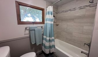 128 Mark St, Aurora, NE 68818