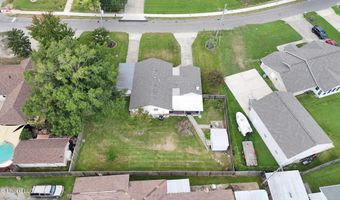 603 Beyer Dr, Bay St. Louis, MS 39520