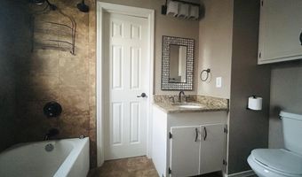 308 E 9th St, Anton, TX 79313