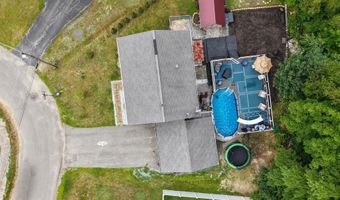 118 Briarwood Drive Ext, Bangor, ME 04401