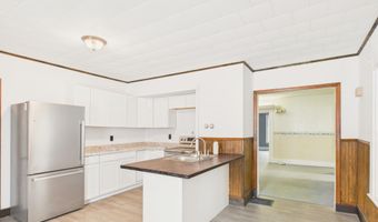 114 Exchange St, Ashland, ME 04732