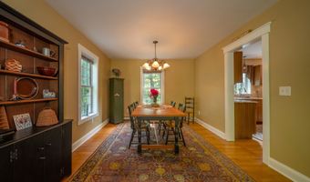140 Ironworks Rd, Clinton, CT 06413