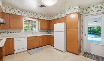 3917 MALCOLM Ct, Annandale, VA 22003