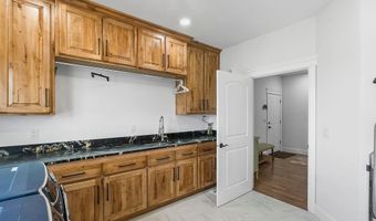 161 Snake River Dr, American Falls, ID 83211