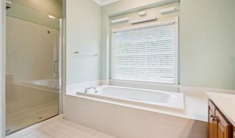 5916 EWING Pl, Alexandria, VA 22310