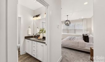 1146 E 36th St, Charlotte, NC 28205